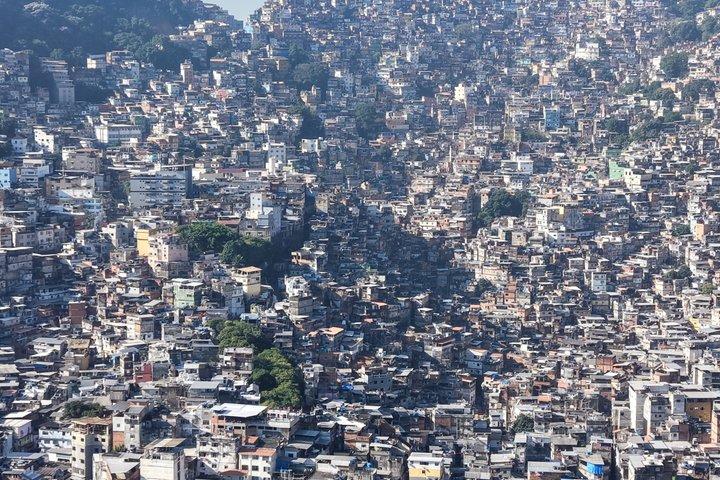 Auténtica experiencia de caminar por la Favela de Rocinha con un guía local