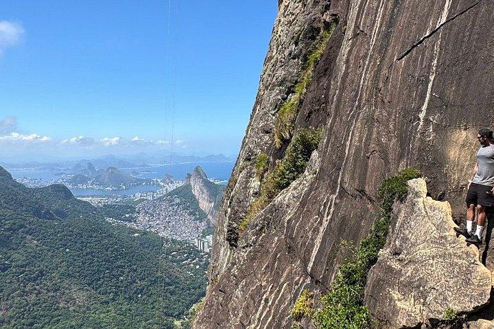 ペドラ ダ ガベア トレイル: リオデジャネイロの山々の冒険