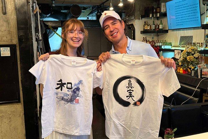 漢字Tシャツやトートで日本語名を作ってスタンプを押す