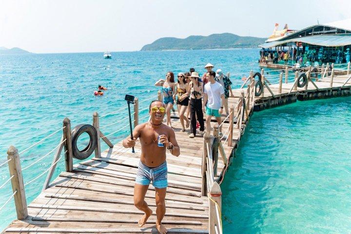 Nha Trang Sea Adventure, Island Hopping, Snorkeling and Lunch BBQ