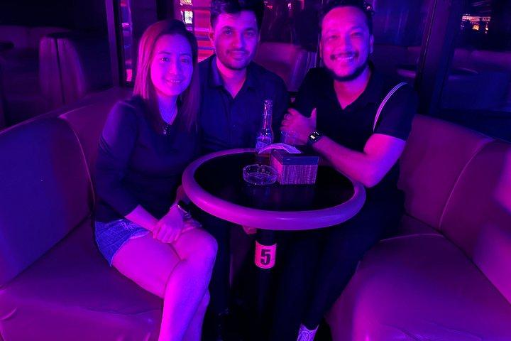 Makati: Music Clubs, Rooftops, and Go Go Bars Nightlife Tour