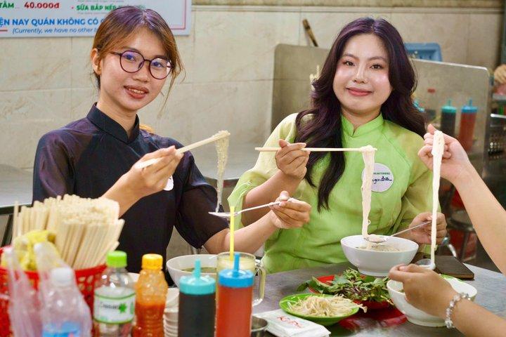 Ho Chi Minh City Street Food Tour with 12 Tastings by Motorbike
