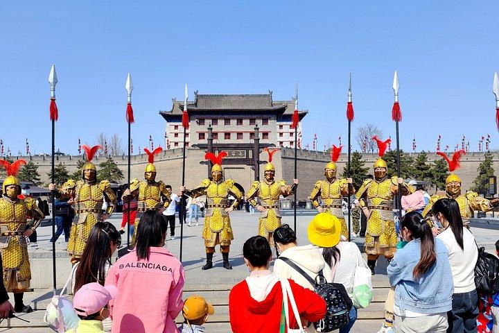 西安観光と博物館のプライベート英語ガイド