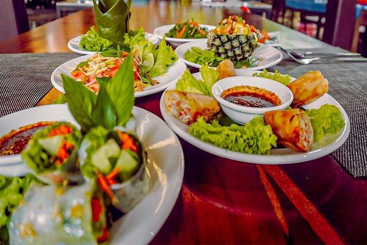 Clase de cocina jemer en la casa de un local en Krong Siem Reap