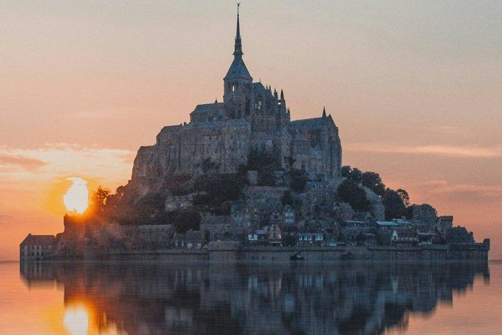 Aldrig besegrad: Mont Saint-Michel självguidad vandringstur