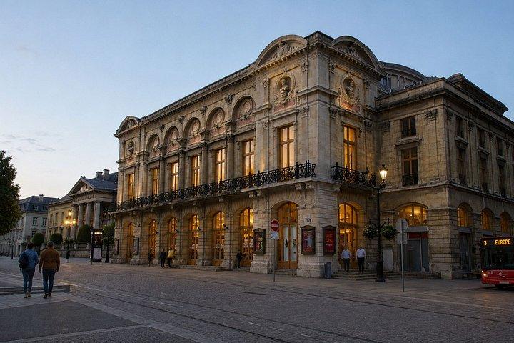 Reims Scavenger Hunt & Highlights Self-Guided Walking Tour