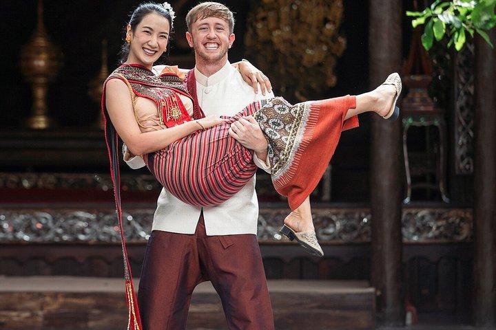 バーンモンファイでのタイ古式ドレス写真撮影