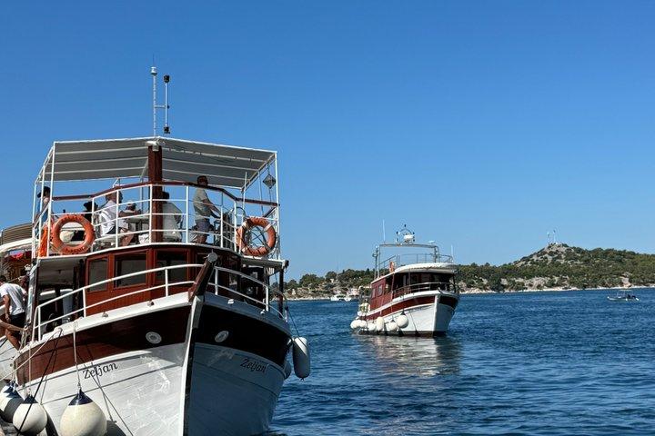 Eilandhoptocht door de Šibenik archipel met lunch