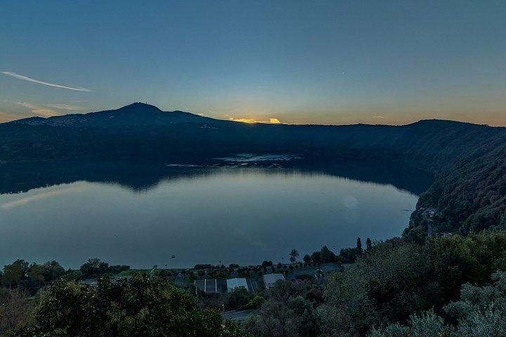 アルバン丘陵＆火山湖に隠れたネミ日帰り村