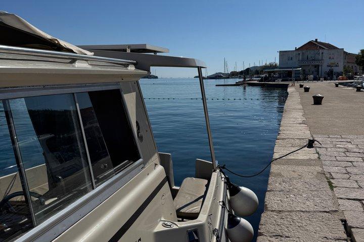 Experience Zadar Archipelago with Antares sailing shared tour