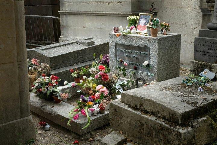 Begraafplaatstour Pere Lachaise met wijnproeverij