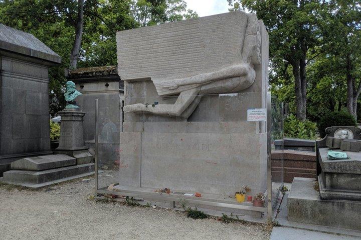 Begraafplaatstour Pere Lachaise met wijnproeverij