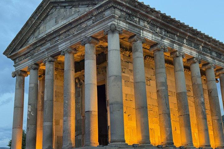 Explorez le temple Garni, Geghard et la Symphonie des pierres
