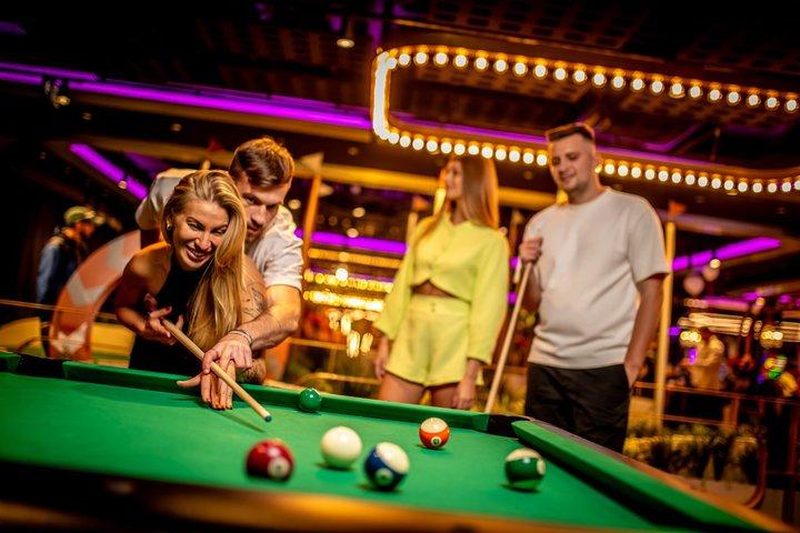 Esperienza di gioco arcade illimitata a LEVELS Prague