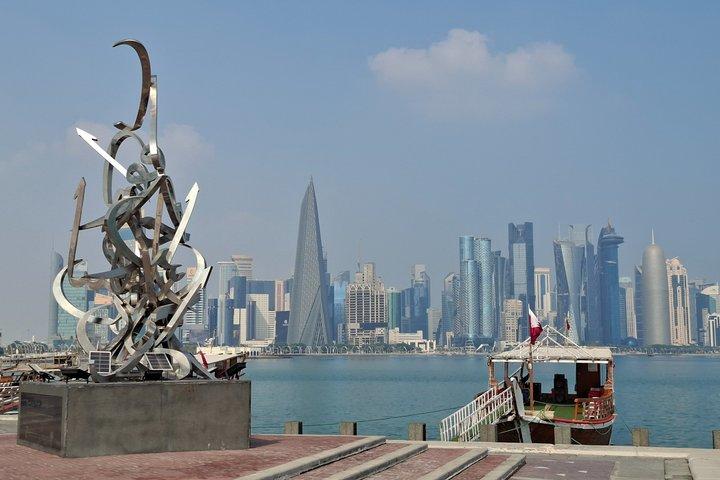 Exploration de la ville de Doha avec promenade en bateau-boutre traditionnel