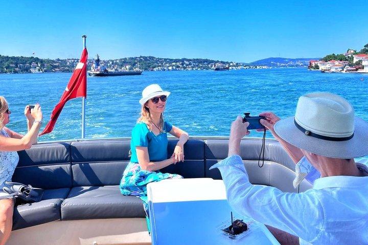 Croisière en bateau sur le Bosphore d'Istanbul avec Live Guide et arrêt latéral asiatique