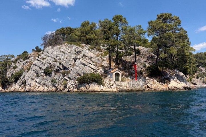 Island Hopping Tour do Arquipélago de Šibenik com almoço
