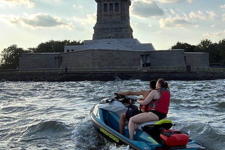 Ny York Guided Jet Ski Oplevelse