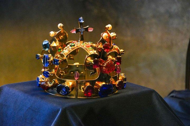 Komplette Prager Burg Innenführung – Kleingruppe (12 Max)