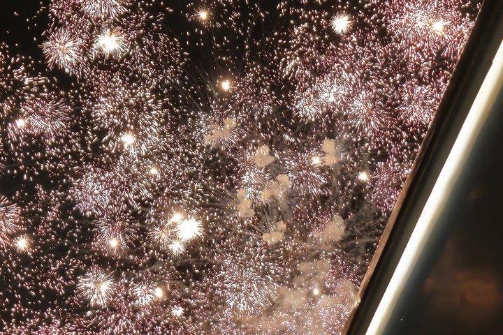 Ocean Vision: Noche de espectáculo y baile con buffet, barra libre y traslado