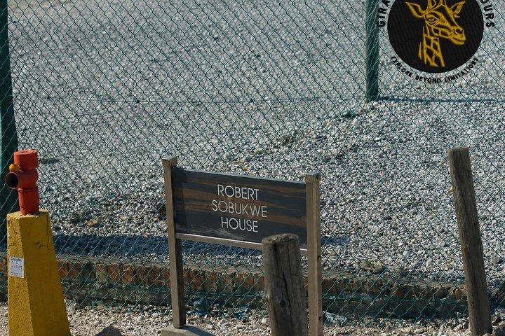 Robben Island Museum Tickets mit ehemaligem politischen Gefangenenführer