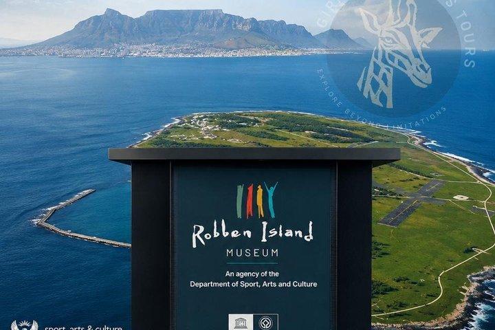 Robben Island Museum Tickets mit ehemaligem politischen Gefangenenführer