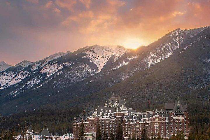 Banff : Tour panorámico nocturno al atardecer con avistamiento de vida silvestre