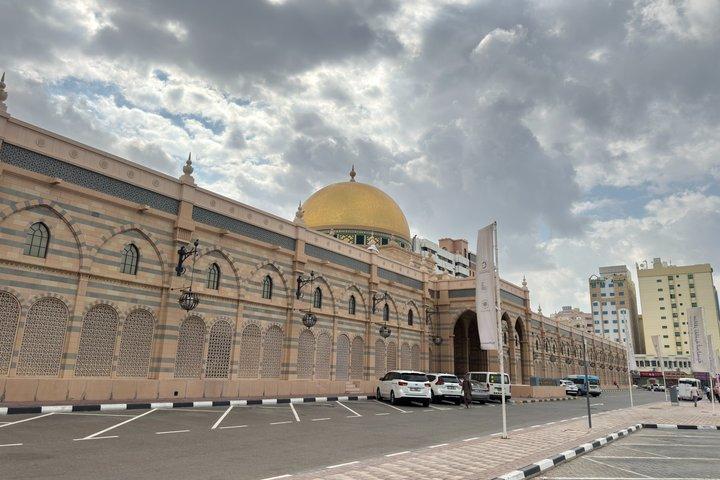 Tur till Sharjah och Ajman från Dubai med Blue Souk och Ajman Museum