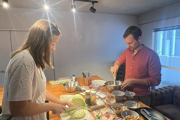 大阪たこ焼きお好み焼きとおにぎり料理教室