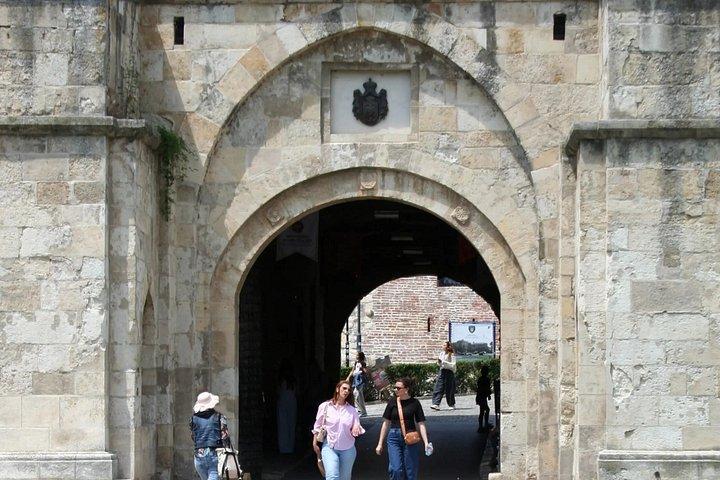 ベオグラード・セルフガイド・オーディオツアー：あらゆる帝国が足跡を残した場所