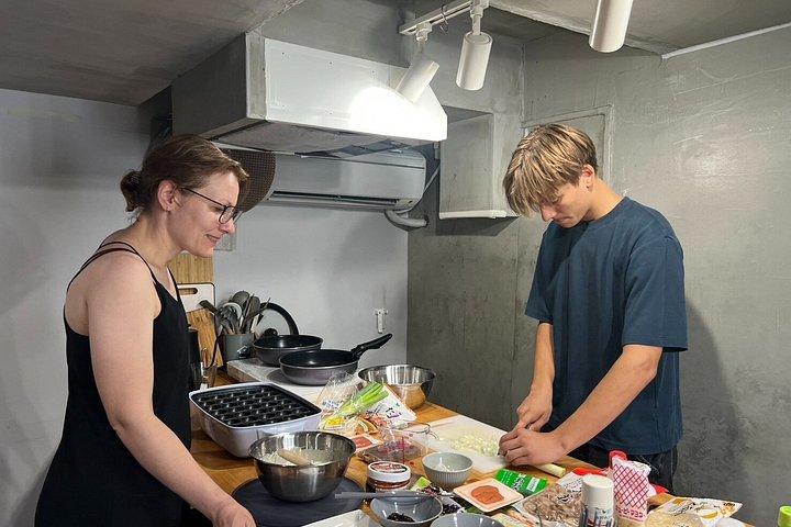 大阪たこ焼きお好み焼きとおにぎり料理教室
