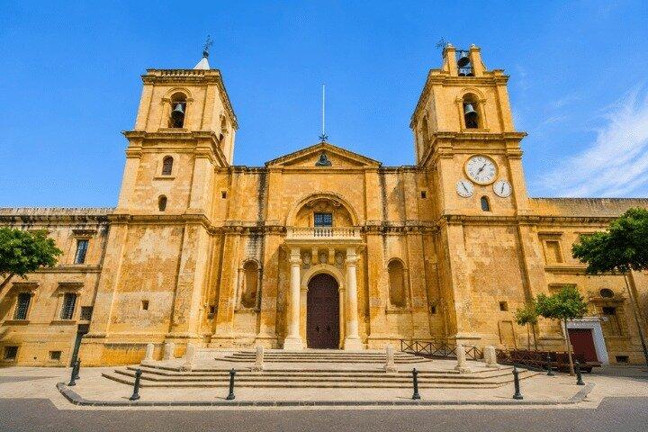 Tour a piedi autoguidato di Valletta City
