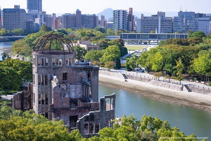 Hiroshima en Miyajima Volledige dagtour per kogeltrein vanuit Osaka
