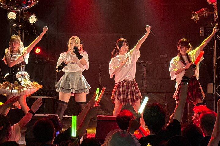 大阪の地下アイドル、日本の隠れたポップカルチャーを体験
