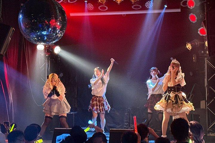 大阪の地下アイドル、日本の隠れたポップカルチャーを体験