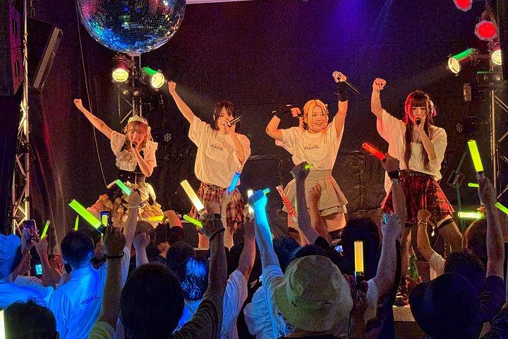 大阪の地下アイドル、日本の隠れたポップカルチャーを体験