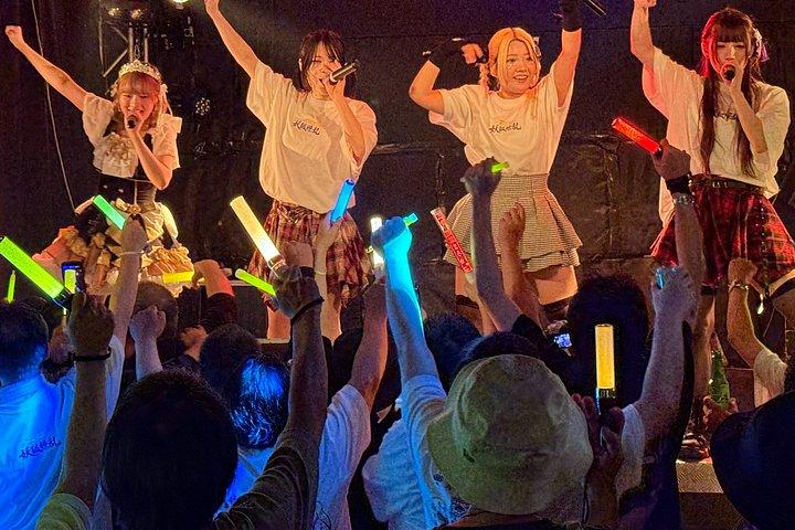 大阪の地下アイドル、日本の隠れたポップカルチャーを体験
