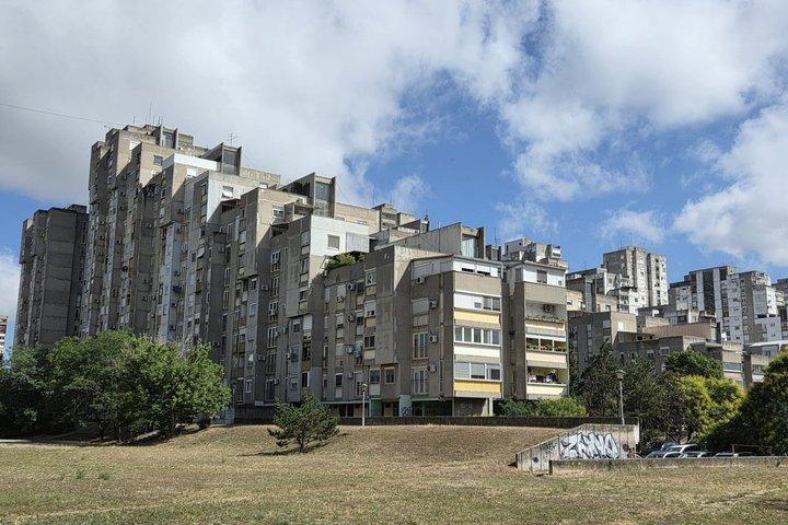 ブルータリスト建築ウォーキングツアー