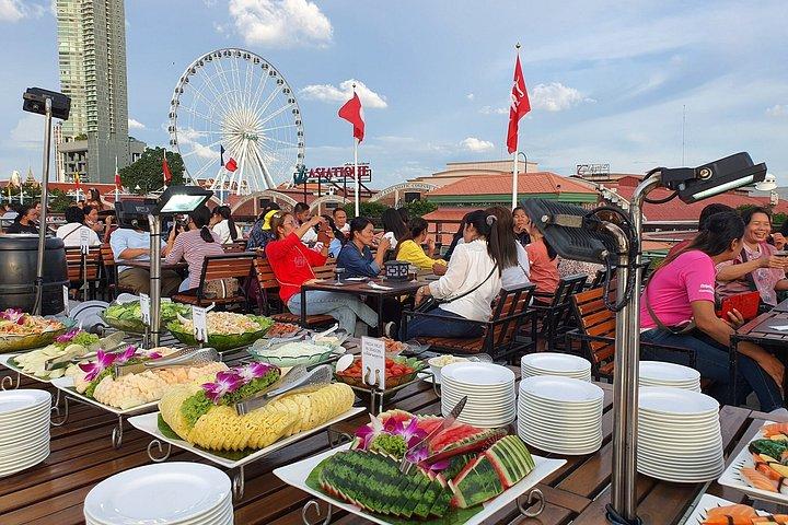 キャバレーショーとサンセットビュー付きチャオプラヤーディナークルーズ