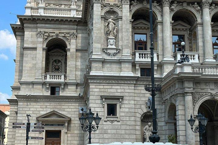 Budapest Public BeerBus Sightseeing Tour - Obegränsad öl - 90 min