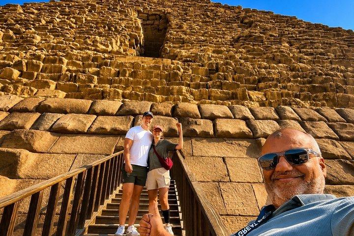 Customizable Tour: Giza Pyramids, Sphinx, Saqqara , Dahshur