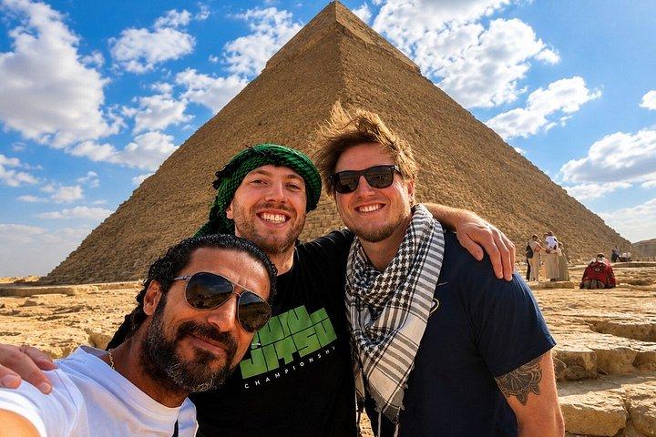Customizable Tour: Giza Pyramids, Sphinx, Saqqara , Dahshur