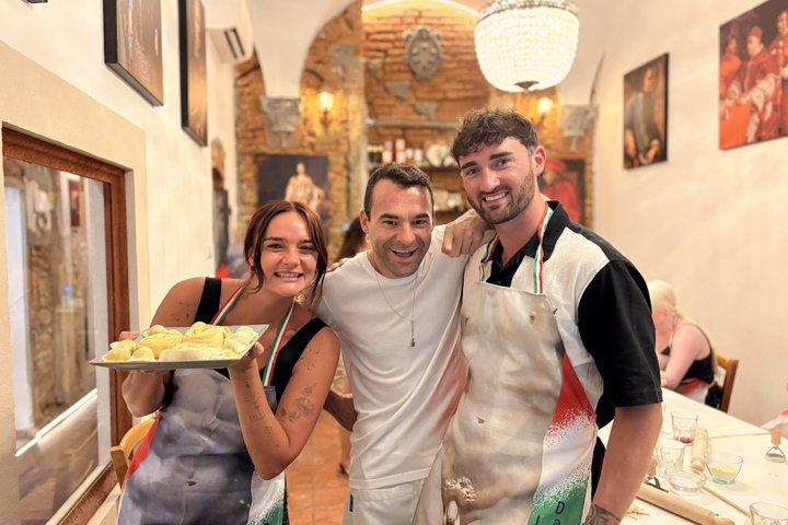 Florencia : Clase de Cocina de Pasta con Tiramisu & Delantal de Regalo