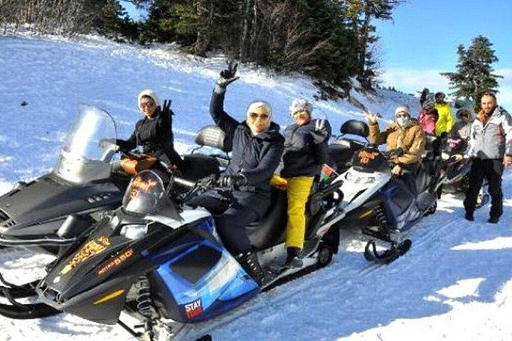 ホテル送迎付きイスタンブール発ウルダグプライベートスキー日帰り旅行