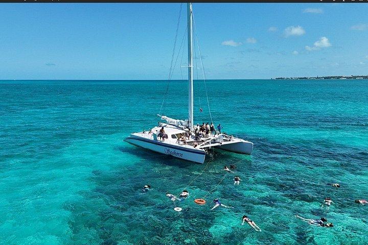 Nassau Sail and Snorkel with Open Tropical Bar