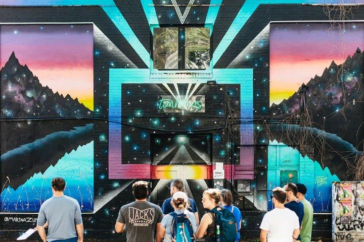 Recorrido a pie por el arte callejero de Berlín: fuera de la red