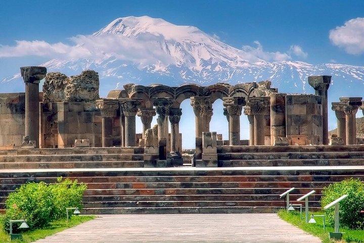 Tour em grupo: Catedral e igrejas de Echmiadzin, Templo de Zvartnots