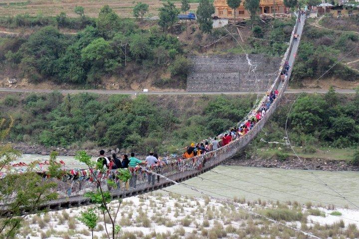 フォビジカ渓谷を巡るブータン7日間完全旅行