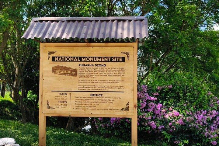 フォビジカ渓谷を巡るブータン7日間完全旅行