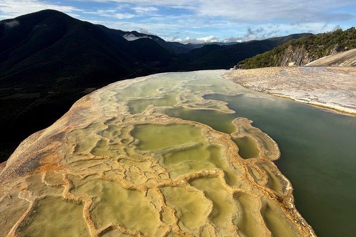 Hierve el Agua, Monte Albán, Tappeti Teotitlán e Fabbrica Mezcal